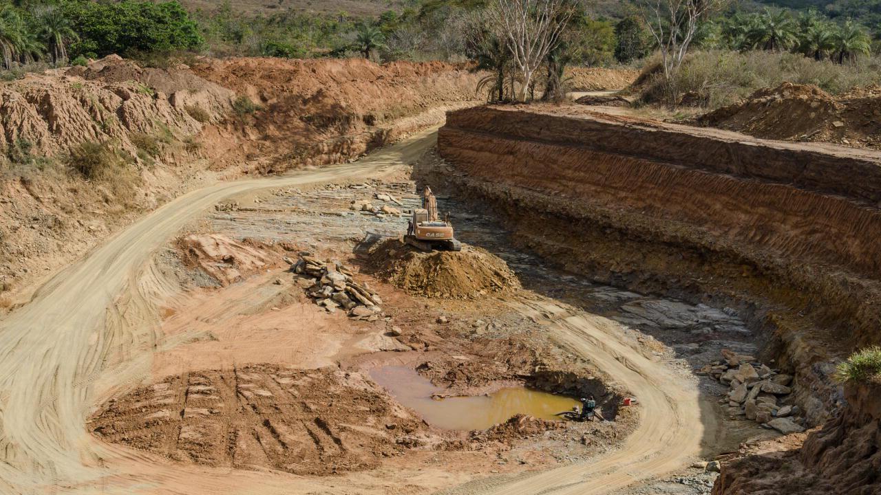 Mining Diamonds The Journey from Rough to Radiant Diamond Guidance